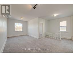 241 ROSS STREET - 18