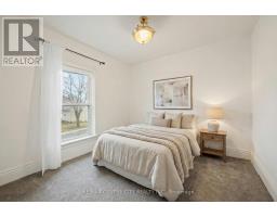 65 KING STREET - 32