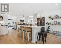 16 LINDBROOK COURT - 10