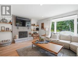 16 LINDBROOK COURT - 12
