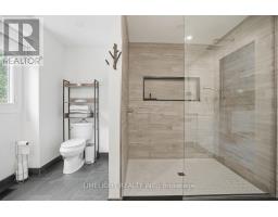 16 LINDBROOK COURT - 20