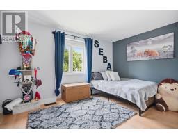 16 LINDBROOK COURT - 25