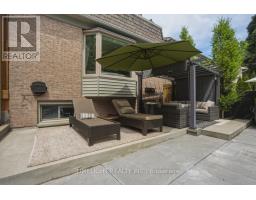 16 LINDBROOK COURT - 40