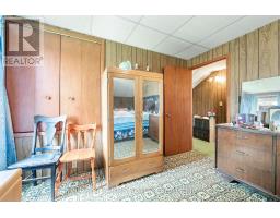 2873 EIGHTH AVENUE - 32