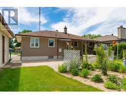 660 GORDON AVENUE - 12