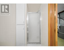 660 GORDON AVENUE - 35
