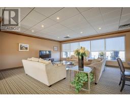 602 - 744 WONDERLAND ROAD S - 16