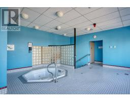602 - 744 WONDERLAND ROAD S - 20