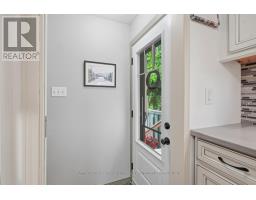 35 KEY HILL ROAD - 23