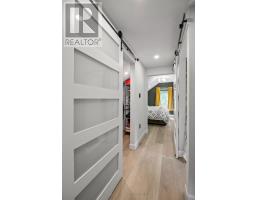 167 PAUL STREET - 21
