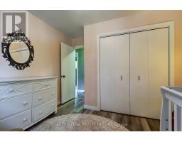 17 ST ANDREW STREET - 33