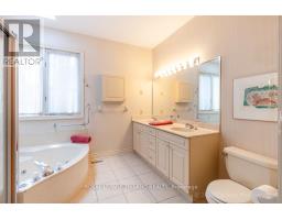 24 - 1040 RIVERSIDE DRIVE - 28