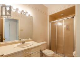 24 - 1040 RIVERSIDE DRIVE - 33