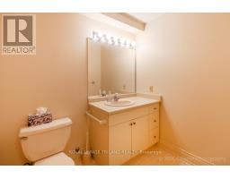 24 - 1040 RIVERSIDE DRIVE - 40