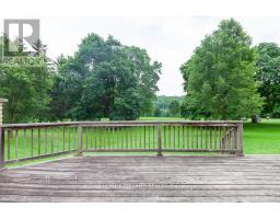 24 - 1040 RIVERSIDE DRIVE - 44