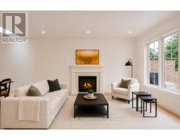 24 - 1040 RIVERSIDE DRIVE - 6