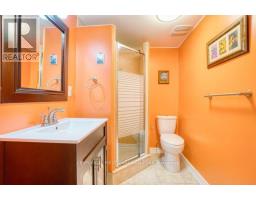 97 MCTAGGART COURT - 38