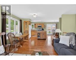 441 DRURY LANE - 10