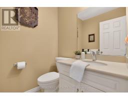 441 DRURY LANE - 18