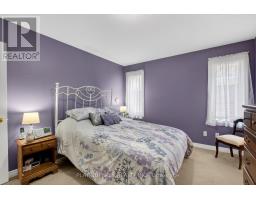 441 DRURY LANE - 22