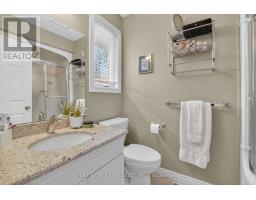 441 DRURY LANE - 23