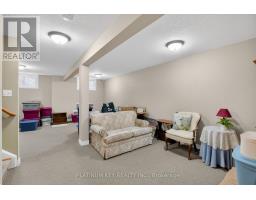 441 DRURY LANE - 30