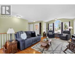 441 DRURY LANE - 6