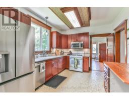 415 MAIN STREET E - 10