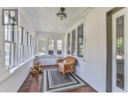 415 MAIN STREET E - 2