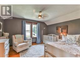 415 MAIN STREET E - 21