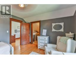415 MAIN STREET E - 23
