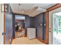415 MAIN STREET E - 31