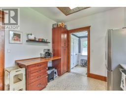 415 MAIN STREET E - 9