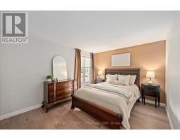 43 COMPTON CRESCENT - 26
