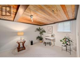 43 COMPTON CRESCENT - 31