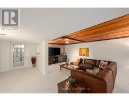 43 COMPTON CRESCENT - 35