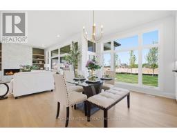 852 EAGLETRACE DRIVE - 16