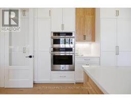 852 EAGLETRACE DRIVE - 17