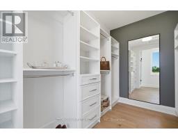 852 EAGLETRACE DRIVE - 32