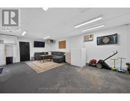 152 ELM STREET - 25
