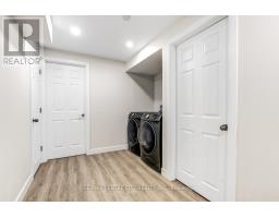 96 CARRIE CRESCENT - 18