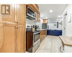 96 CARRIE CRESCENT - 21