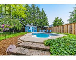 96 CARRIE CRESCENT - 27