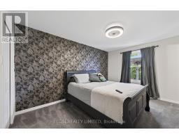 30 ERINLEA DRIVE - 24