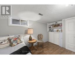 30 ERINLEA DRIVE - 29