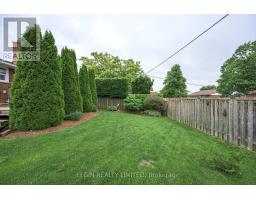 30 ERINLEA DRIVE - 5