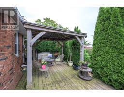 30 ERINLEA DRIVE - 8