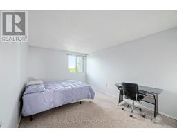 704 - 600 GRENFELL DRIVE - 14