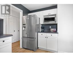 85 DONKER DRIVE - 14