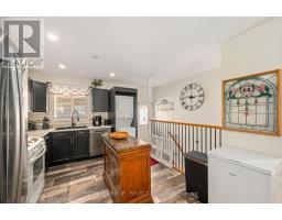 51 GREENWAY BOULEVARD - 12